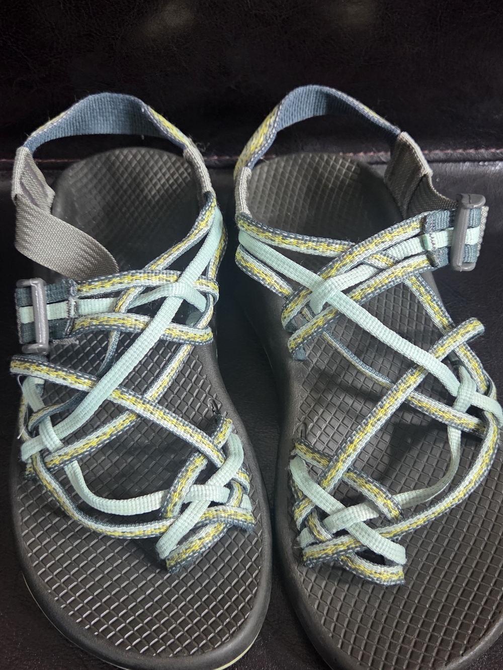 Women’s Chaco Size 6 Strappy Outdoor Sandals Shoes Hiking Light Blue and Yellow